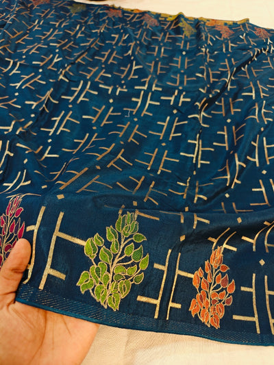 RUSSIAN SILK GEOMETRICAL IN DEEP BLUE