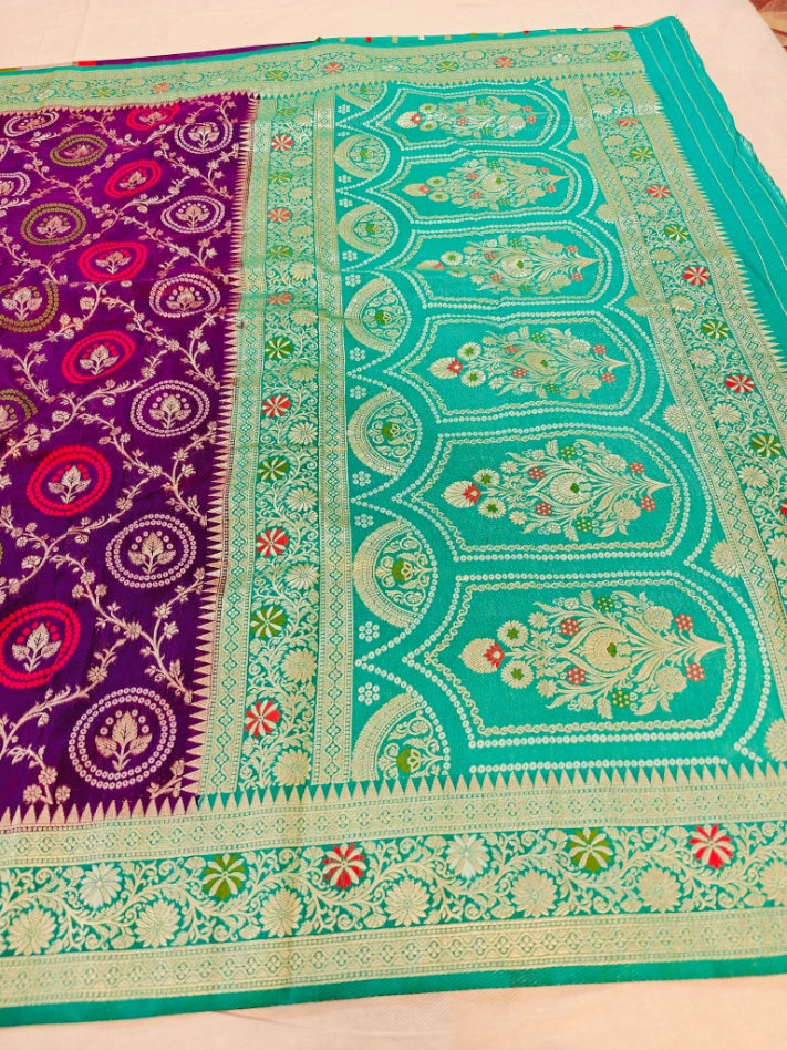 KHADDI GEORGETTE VIOLET WITH SEAGREEN BORDER