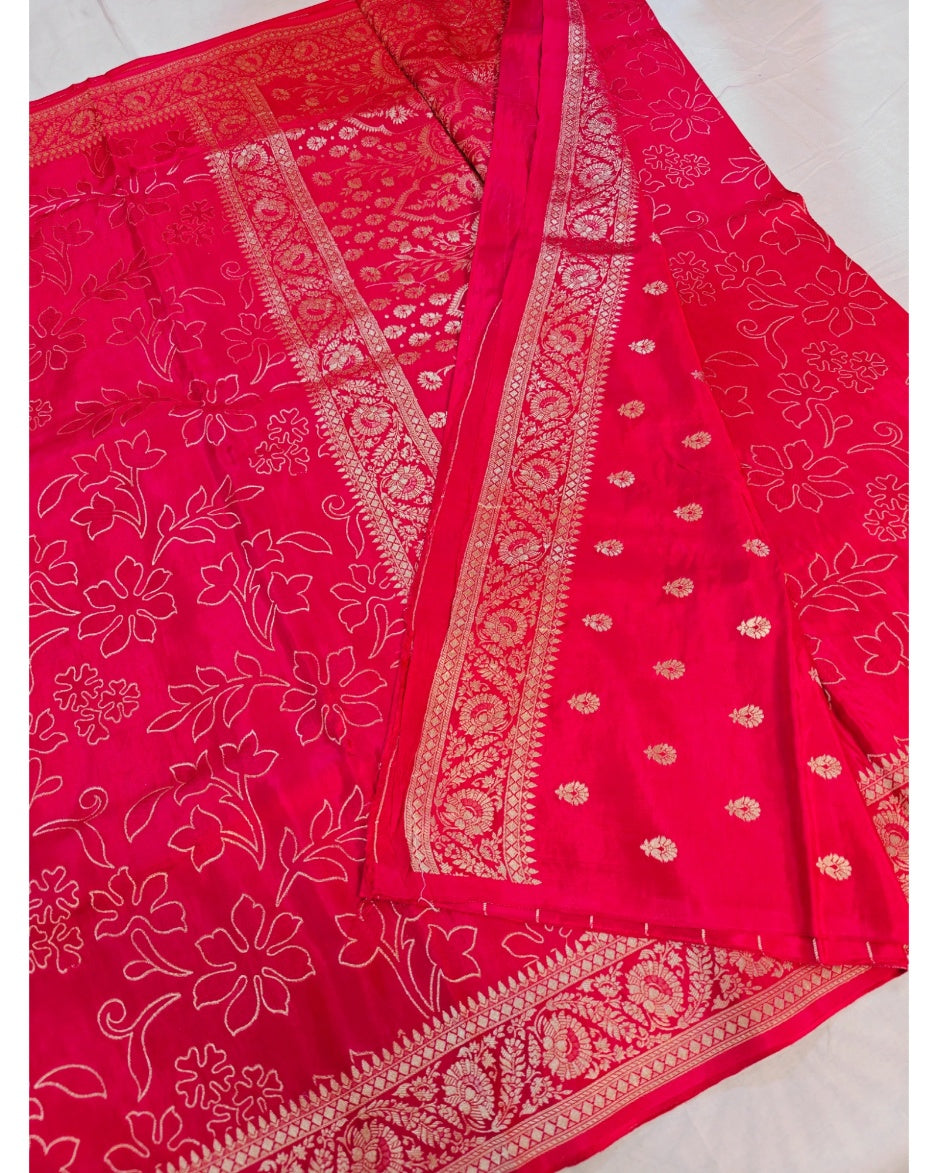 BRIGHT RED COLOUR RUSSIAN SILK PENCIL SKETCH DESIGN