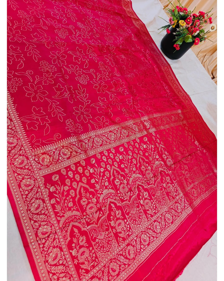 BRIGHT RED COLOUR RUSSIAN SILK PENCIL SKETCH DESIGN