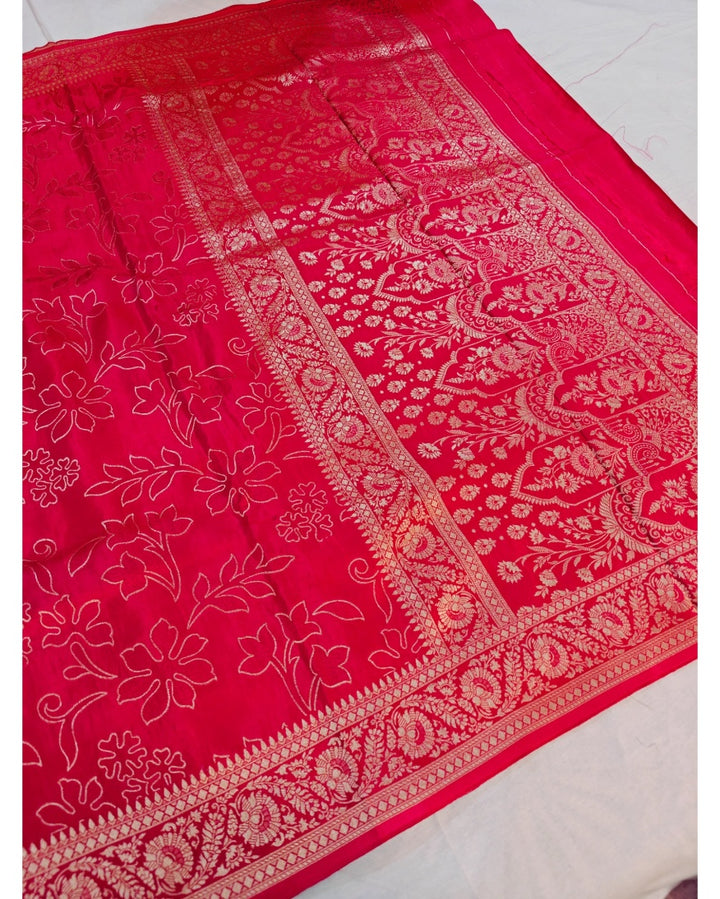 BRIGHT RED COLOUR RUSSIAN SILK PENCIL SKETCH DESIGN