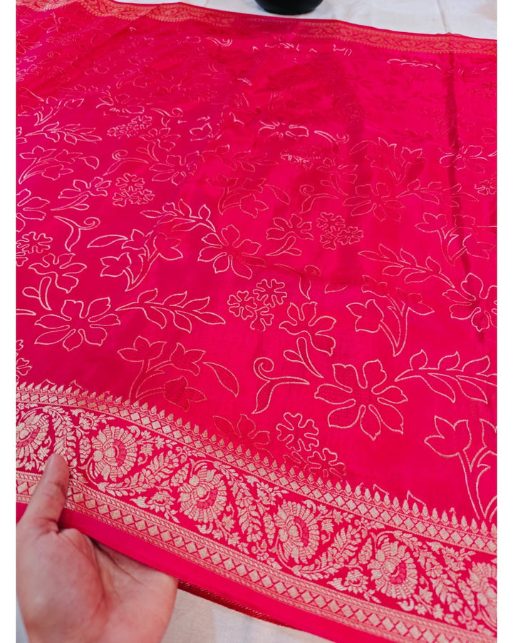 BRIGHT RED COLOUR RUSSIAN SILK PENCIL SKETCH DESIGN