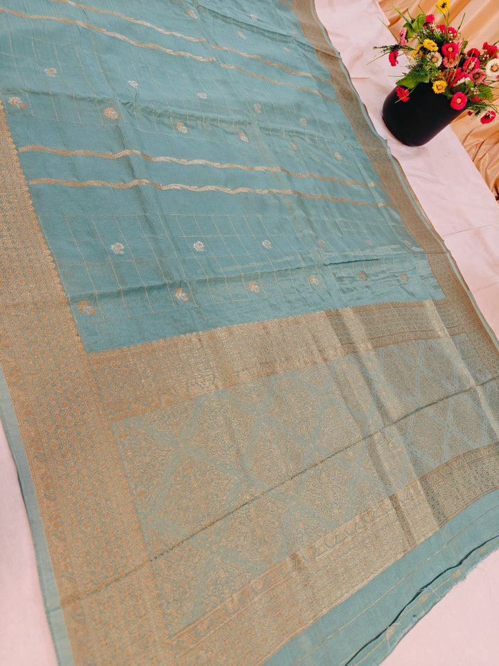 RUSSIAN SILK GEOMETRICAL CHECKS ALONG WITH VERTICAL LINES