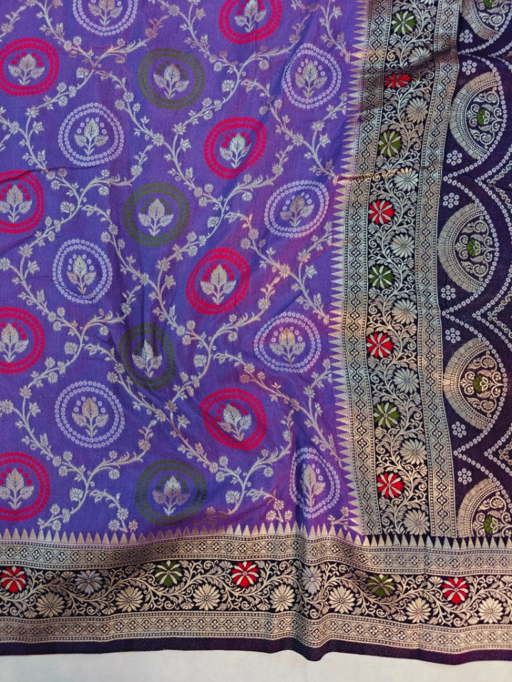 LAVENDER KHADDI GEORGETTE  MINAKARI WITH NAVY BLUE BORDER