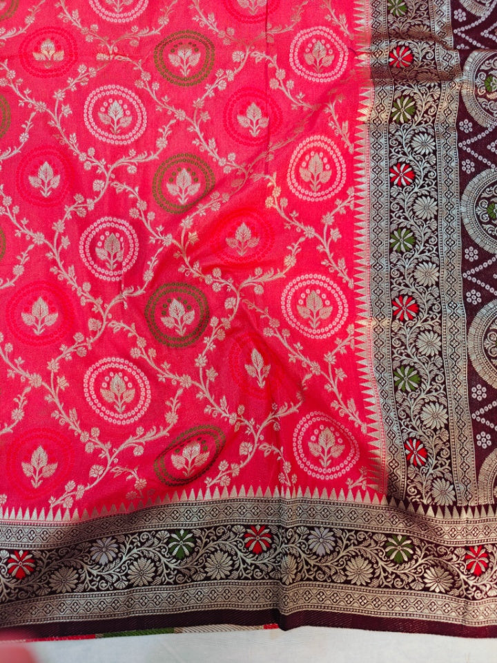 PEACH KHADDI GEORGETTE MINAKARI WITH GARNET BORDER