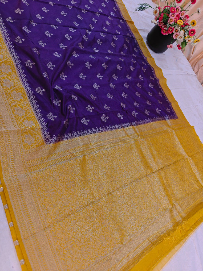 INDIGO PAPER SILK WITH GOLD BORDER