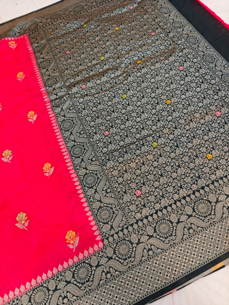 MINAKARI RAW MANGO WITH BLACK BORDER AND BRIGHT RED