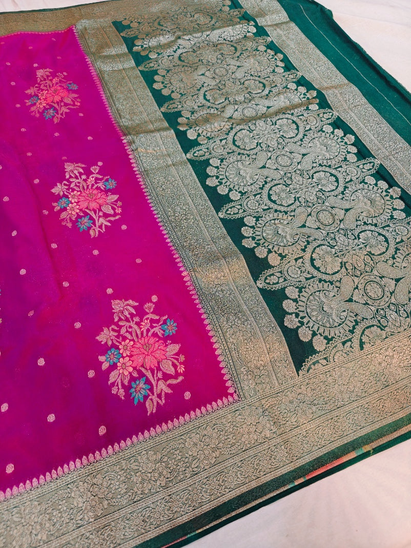 KHADDI GEORGETTE WITH PANCHRANG BOOTA