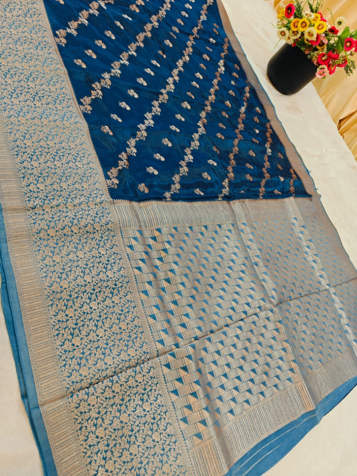 RUSSIAN SILK IN METALLIC BLUE WITH GERMAN BLUE BORDER