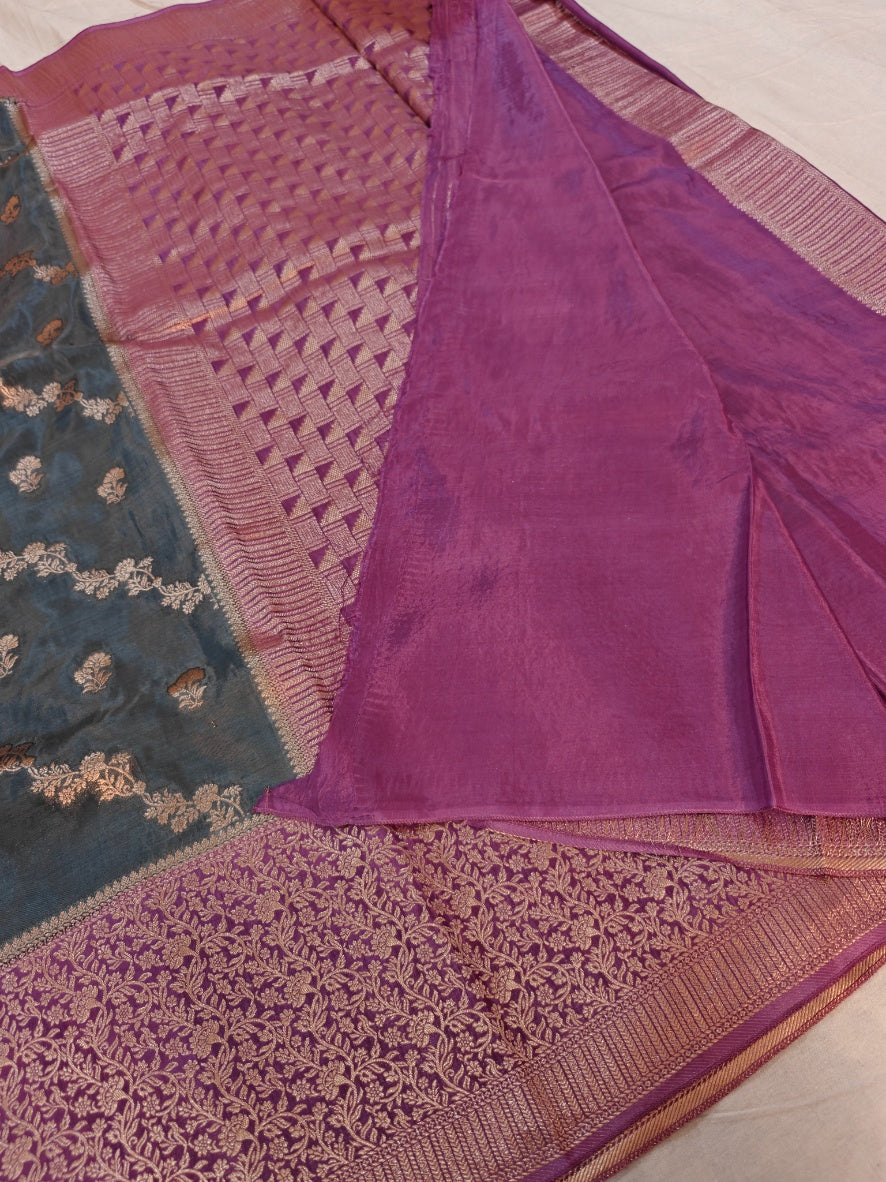 METALLIC GREY RUSSIAN VISCOS WITH LAVENDER COLOUR