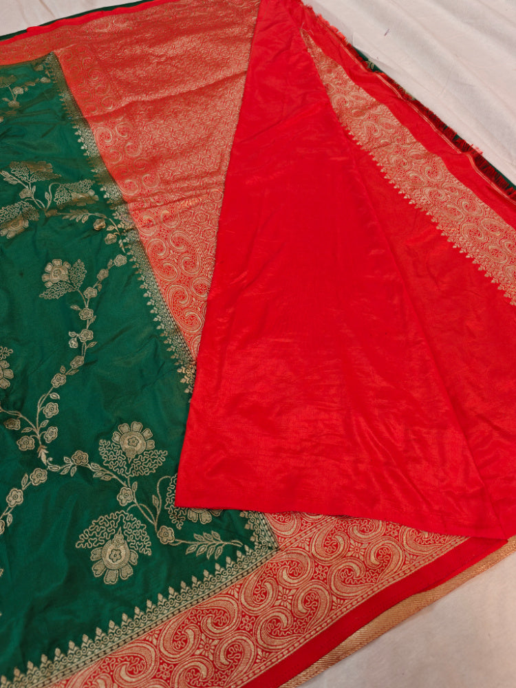 RUSSIAN PREMIUM VISCOS BOTTLE GREEN WITH RED BORDER