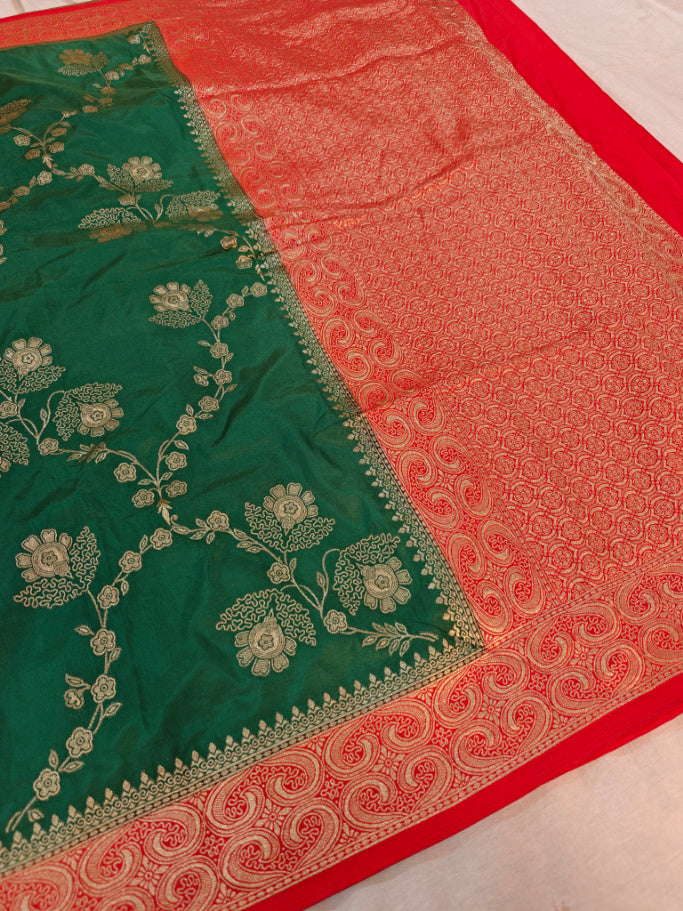 RUSSIAN PREMIUM VISCOS BOTTLE GREEN WITH RED BORDER