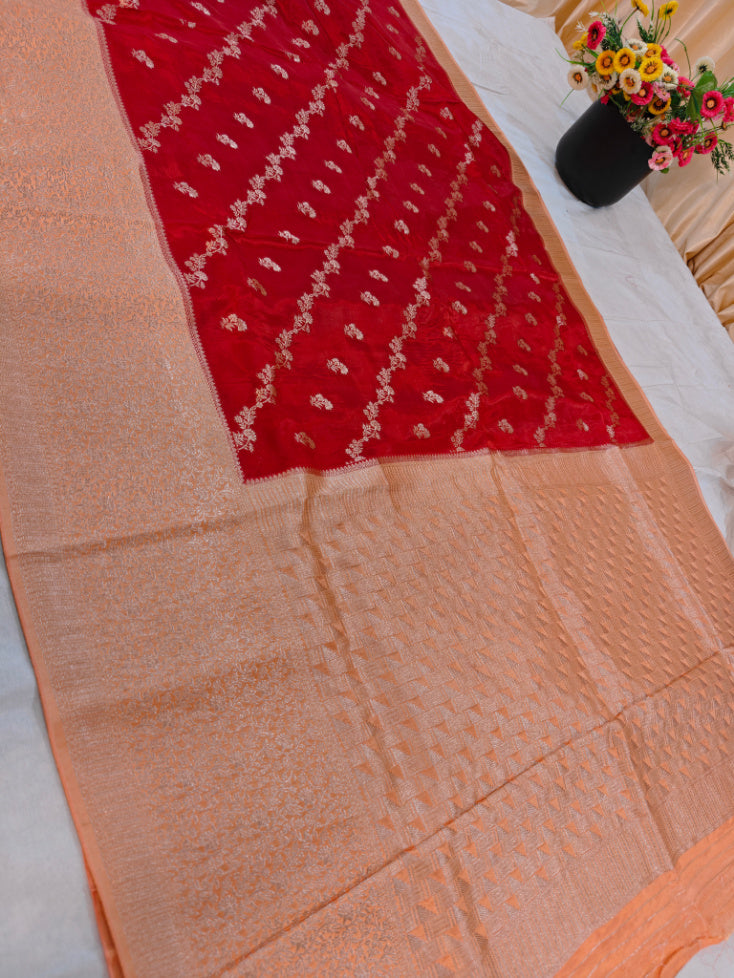 RED RUSSIAN PREMIUM VISCOS WITH IVORY BORDER