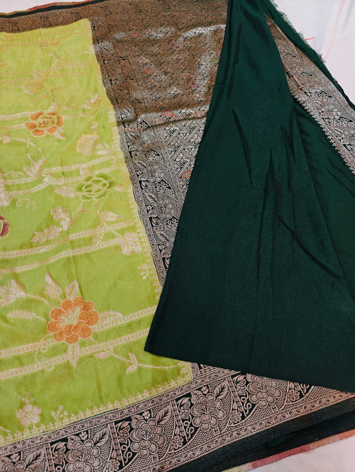 KHADDI GEORGETTE WITH PANCHRANG BOOTA