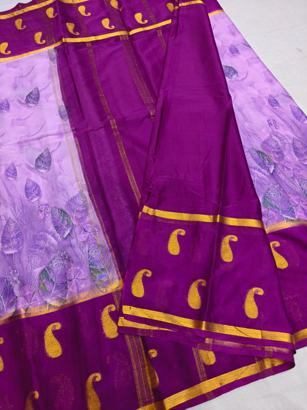 MAGENTA BORDER WITH LAVENDER BODY DIGITAL PRINT