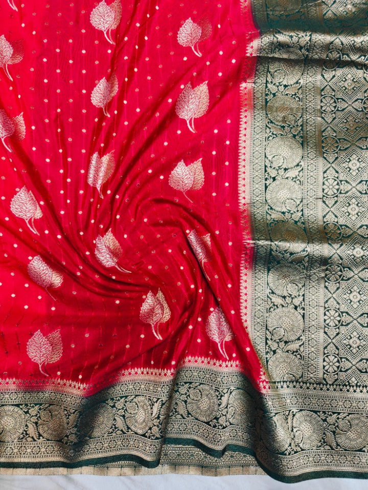 RED COLOUR KHADDI GEORGETTE WITH BOTTLE GREEN BORDER