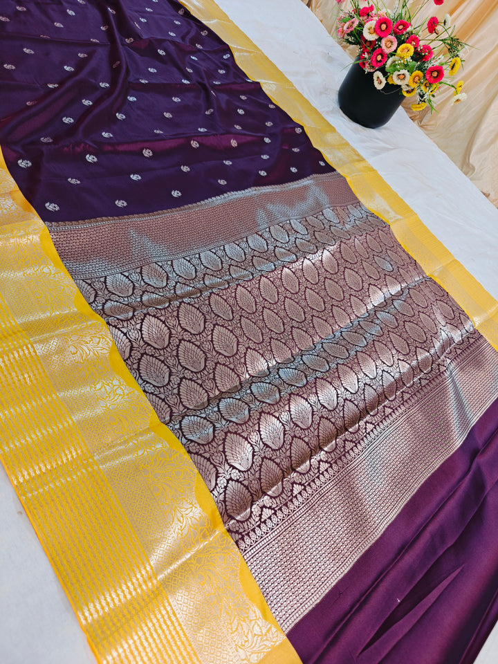 BANARASI MAGENTA WITH AIRY GOLD BORDER
