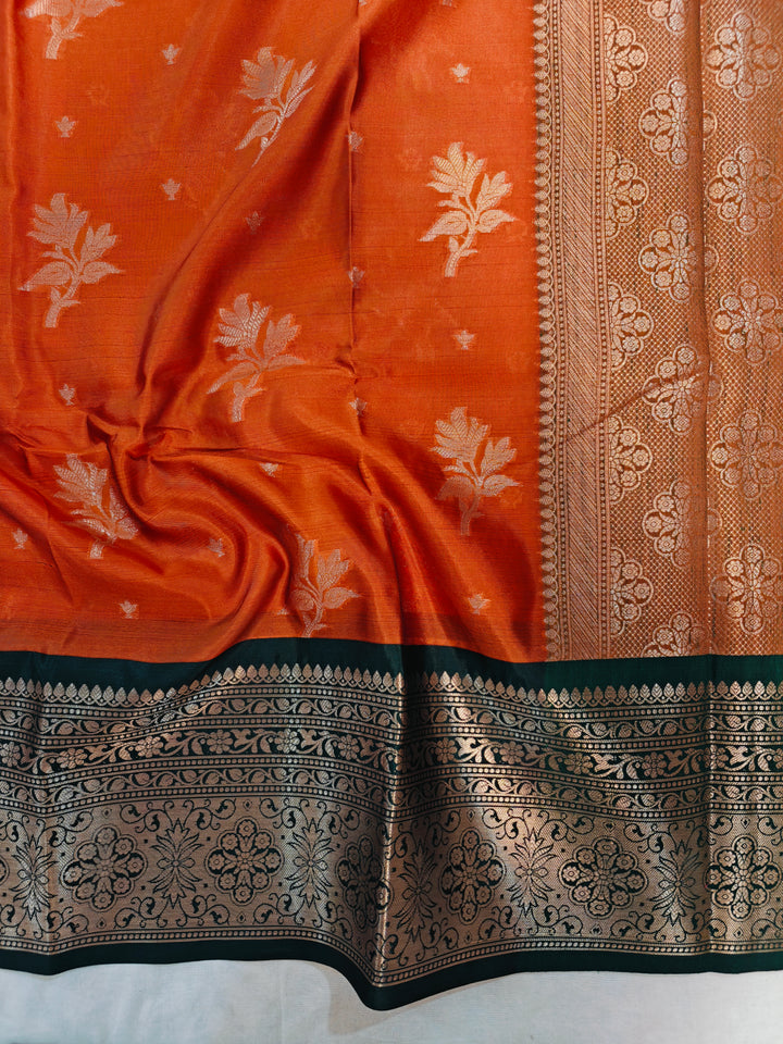 ORANGE COLOUR BOOTI WITH BOTTLE GREEN BORDER