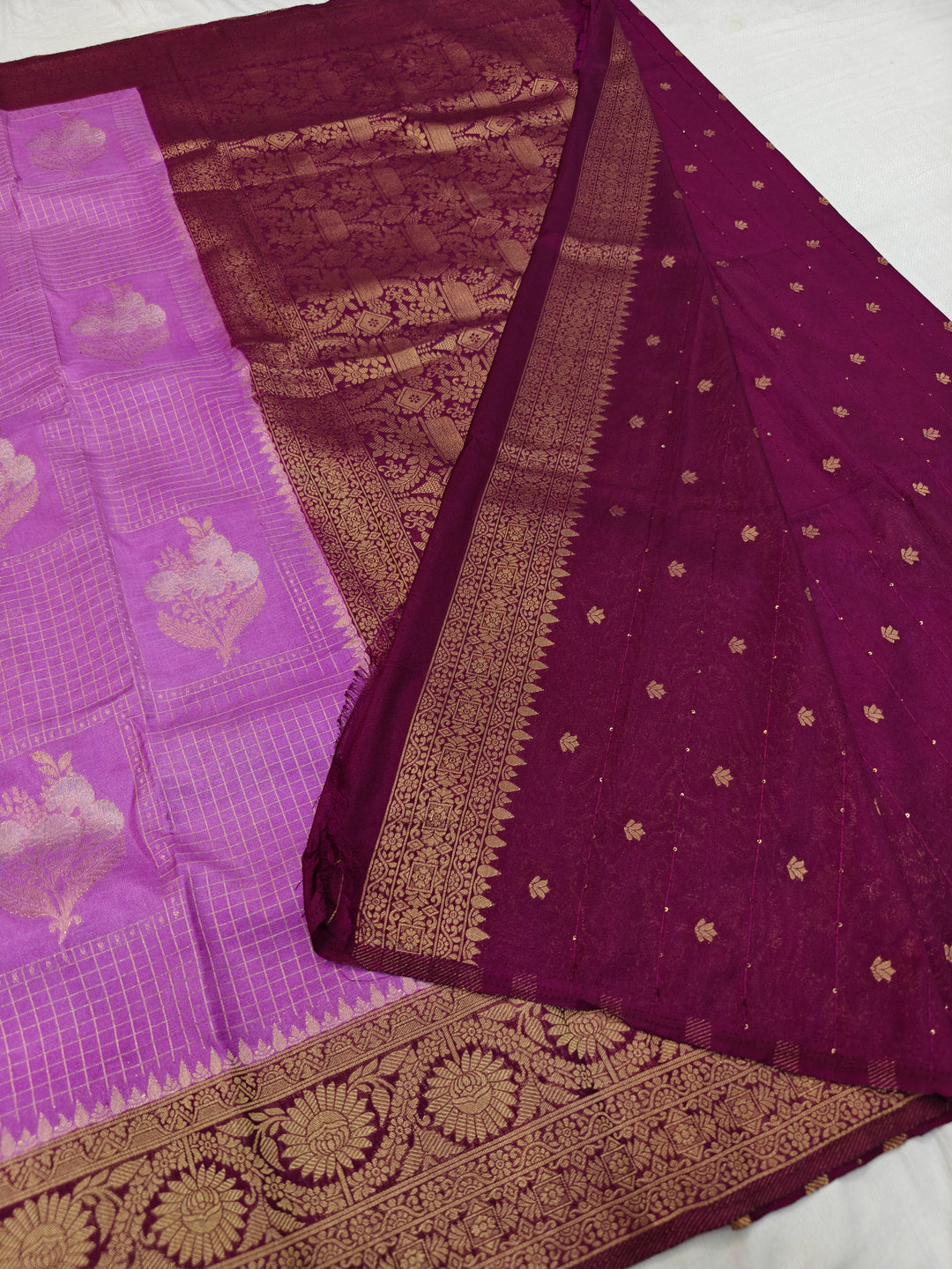 CREPE LAVENDER WITH CHOCOLATE BORDER