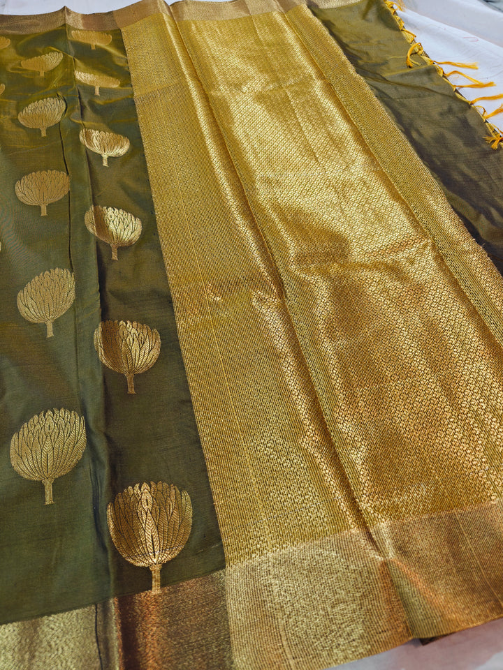 DHAANI GREEN COLOUR BANARASI SOFT PATTU SILK