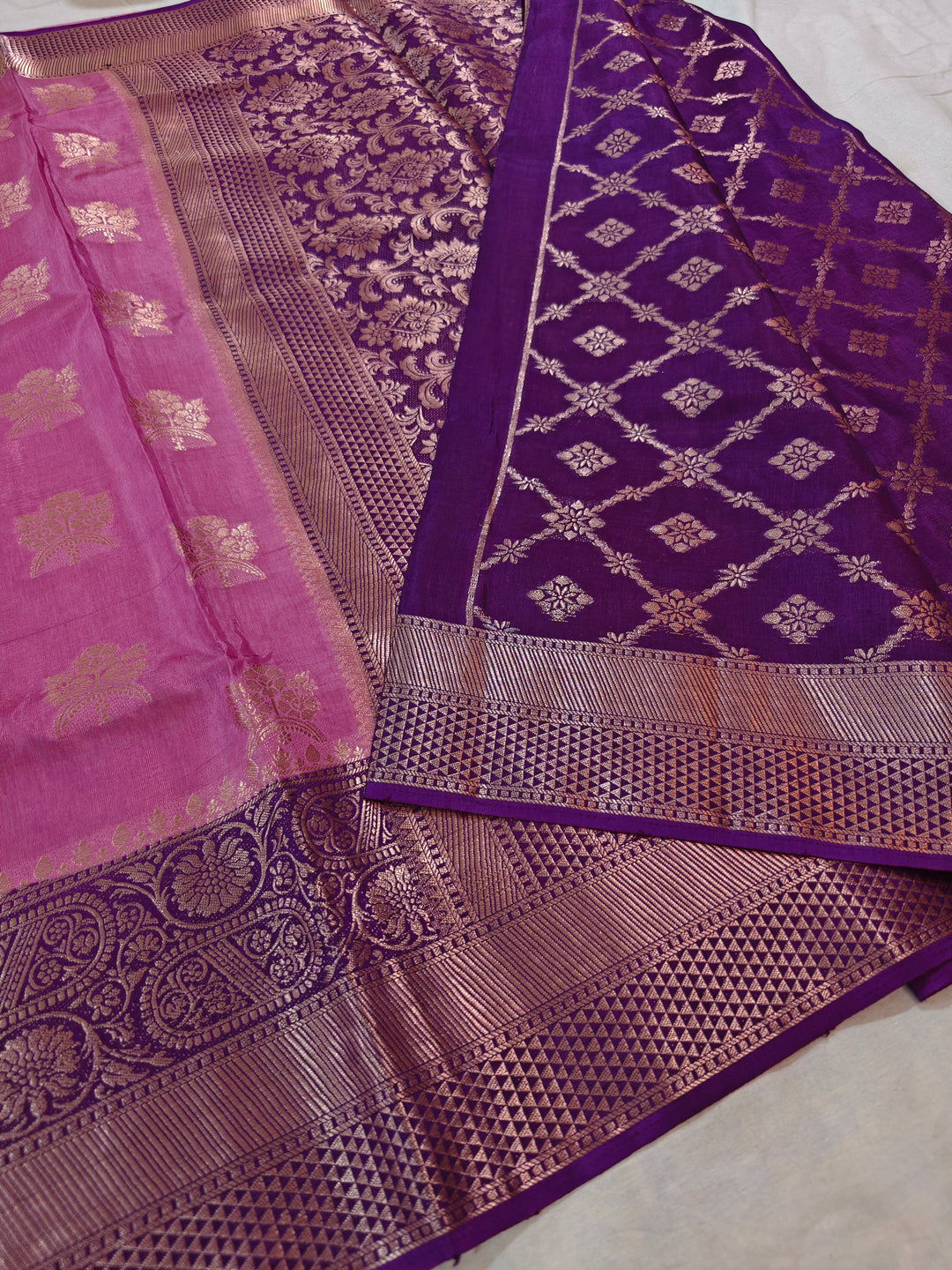 LAVENDER RUSSIAN SILK WITH MAGENTA BORDER