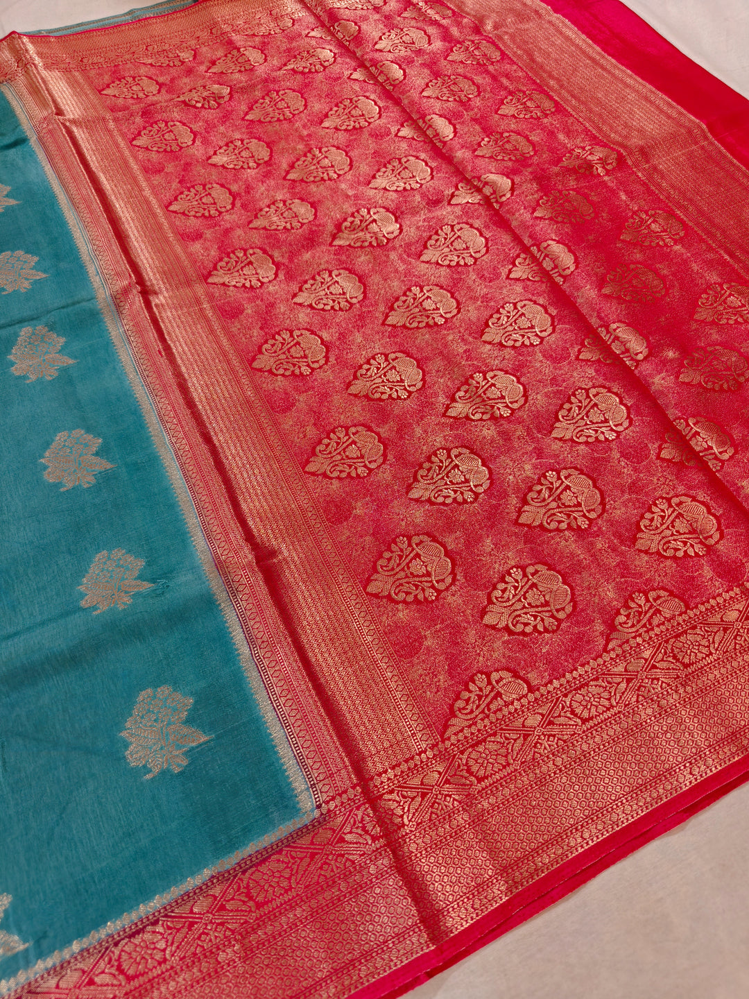 TORQOUISE BLUE RUSSIAN SILK WITH RED BORDER