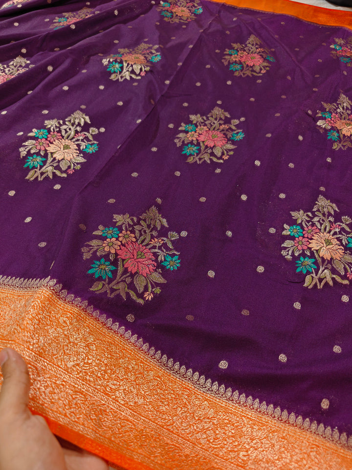 VINE KHADDI GEORGETTE WITH ORANGE BORDER PANCHRANG BOOTA
