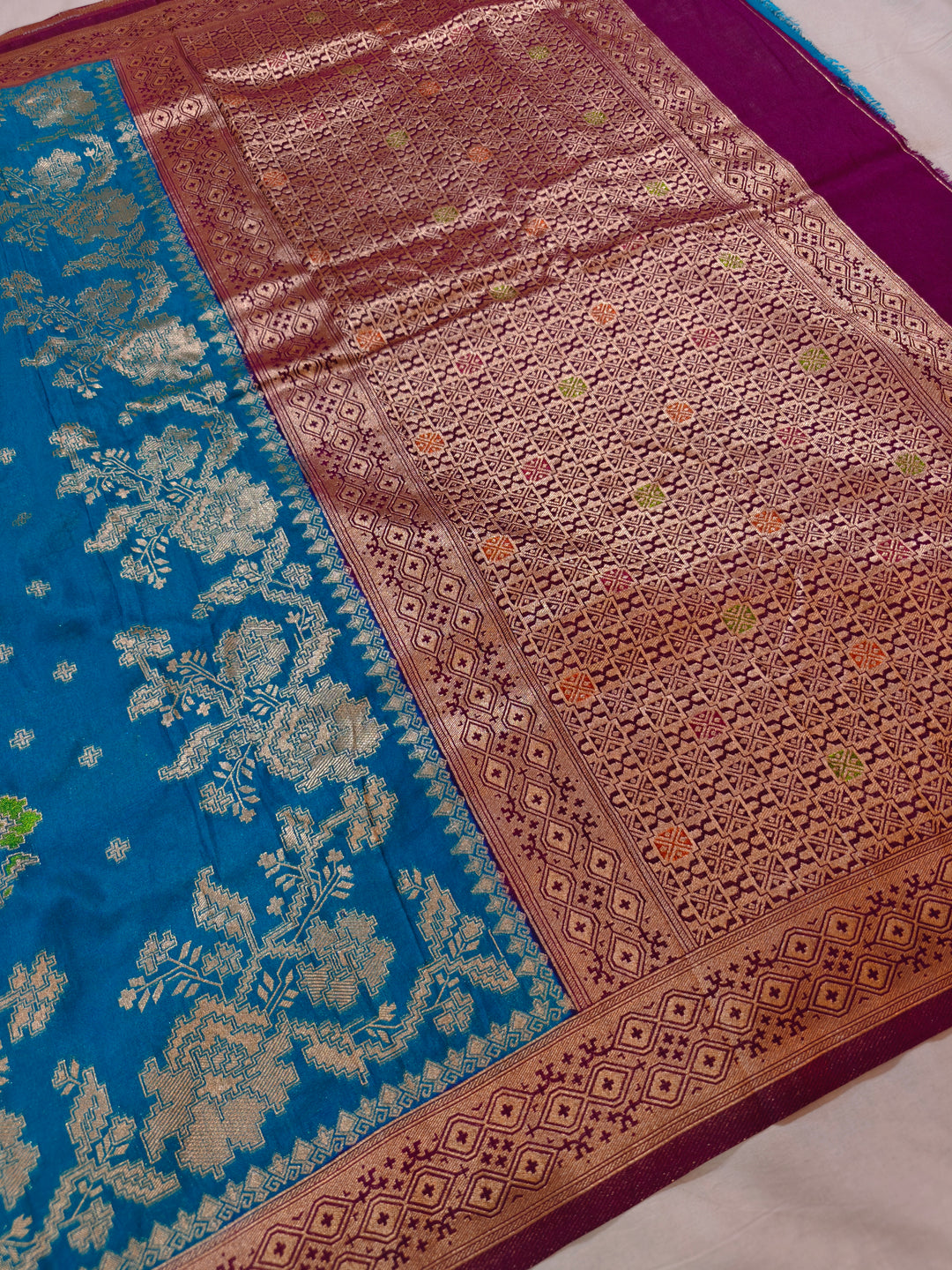 KHADDI GEORGETTE OCEAN BLUE WITH VINE BORDER