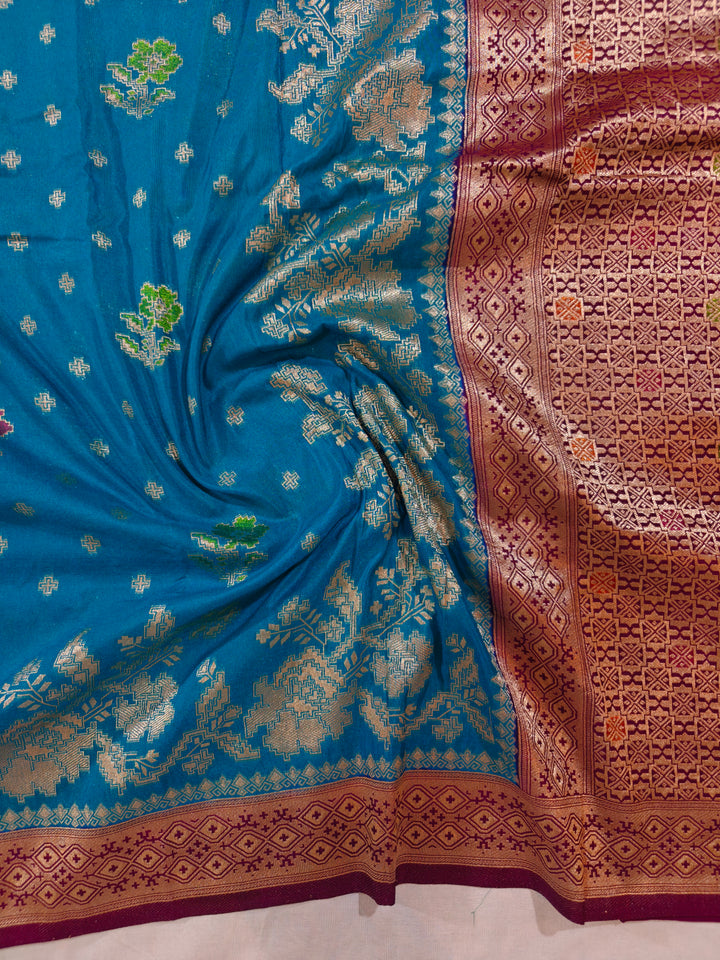 KHADDI GEORGETTE OCEAN BLUE WITH VINE BORDER