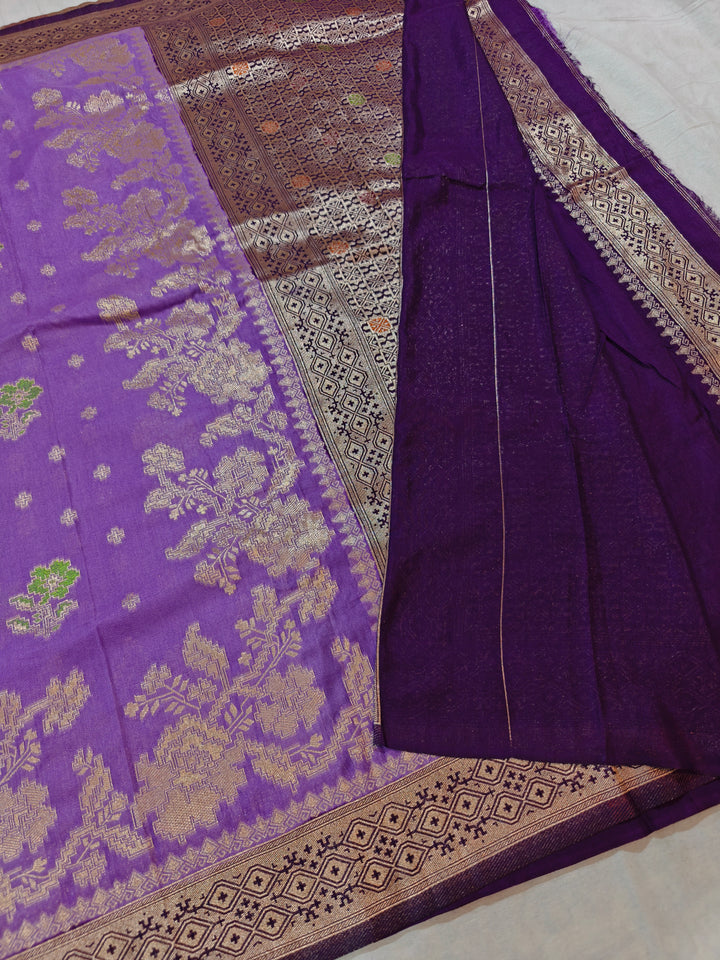 KHADDI GEORGETTE IN LAVENDER WITH