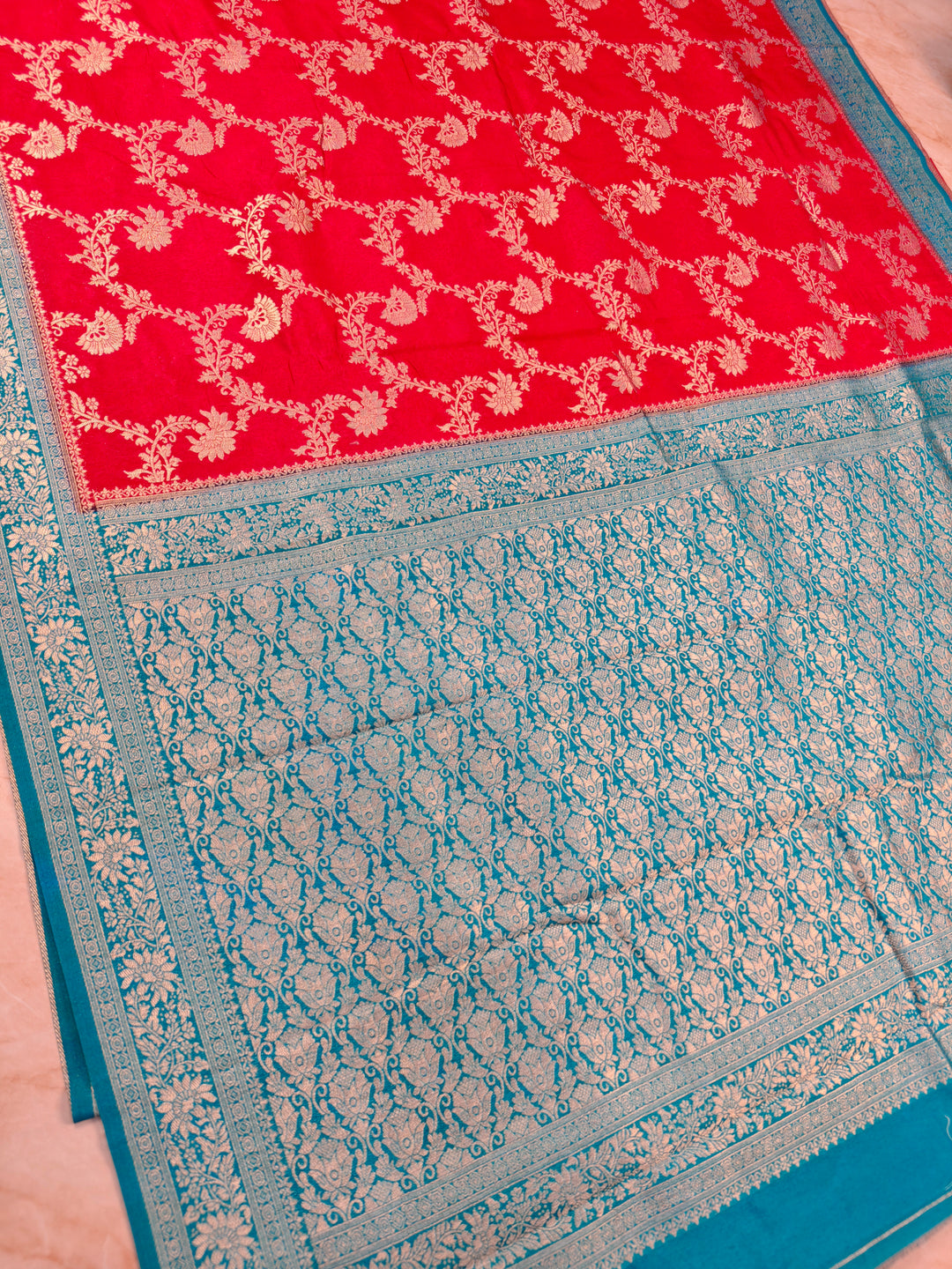 PAPER SILK IN RED WITH SKY BLUE BORDER