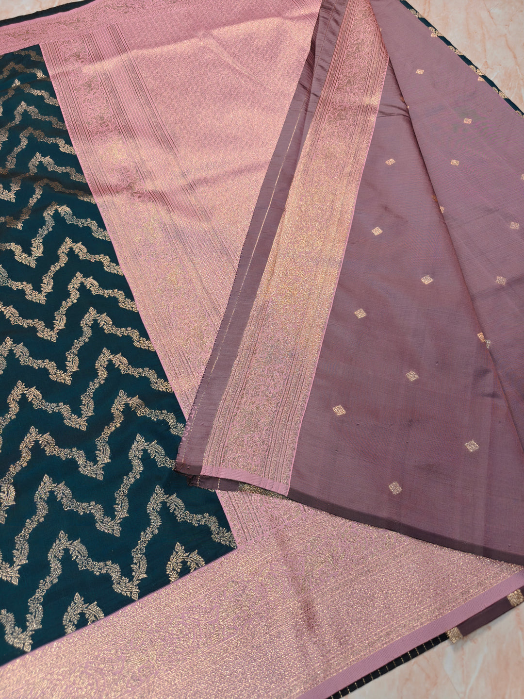 BANARASI KATAN SILK IN BOTTLE GREEN WITH BABY PINK