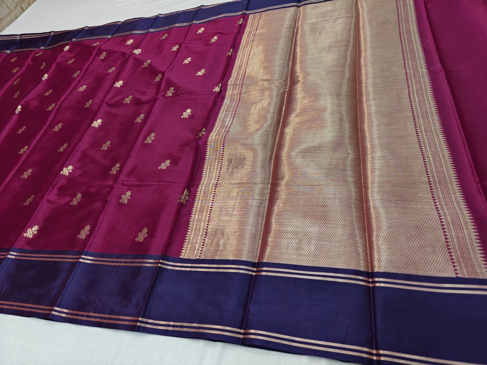 SATIN SILK KATAN PATTu