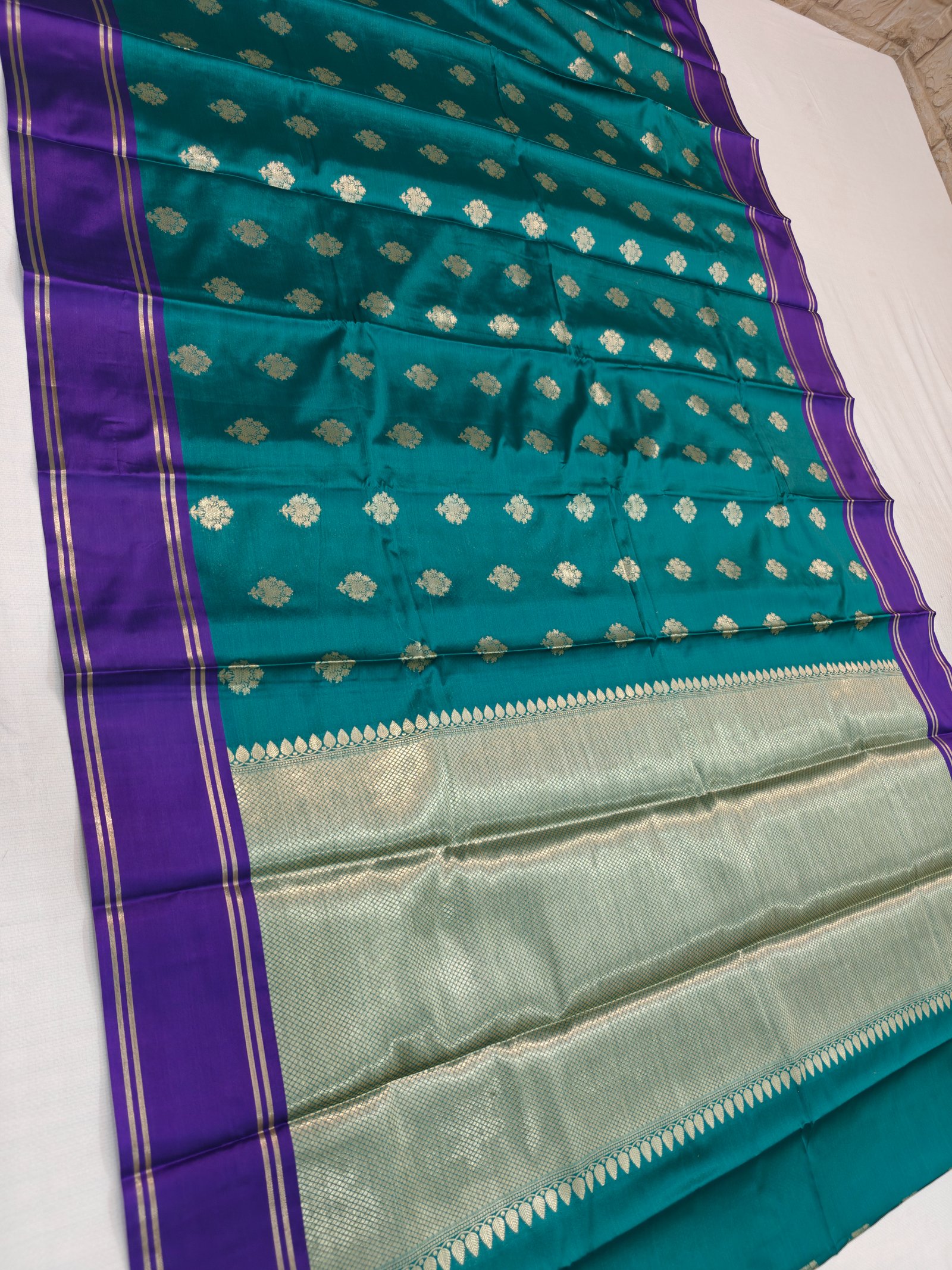 SATIN SILK KATAN PATTu