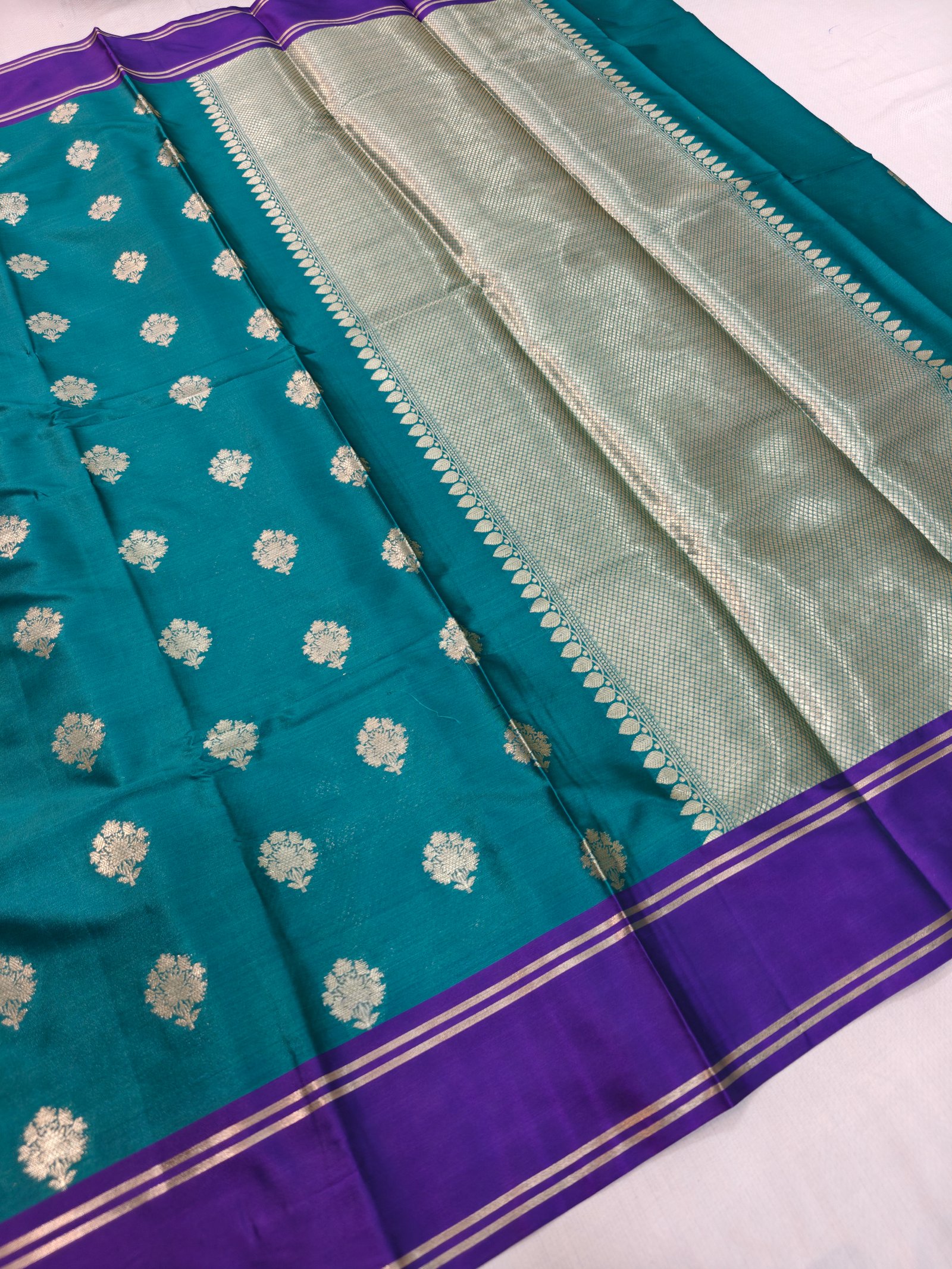 SATIN SILK KATAN PATTu