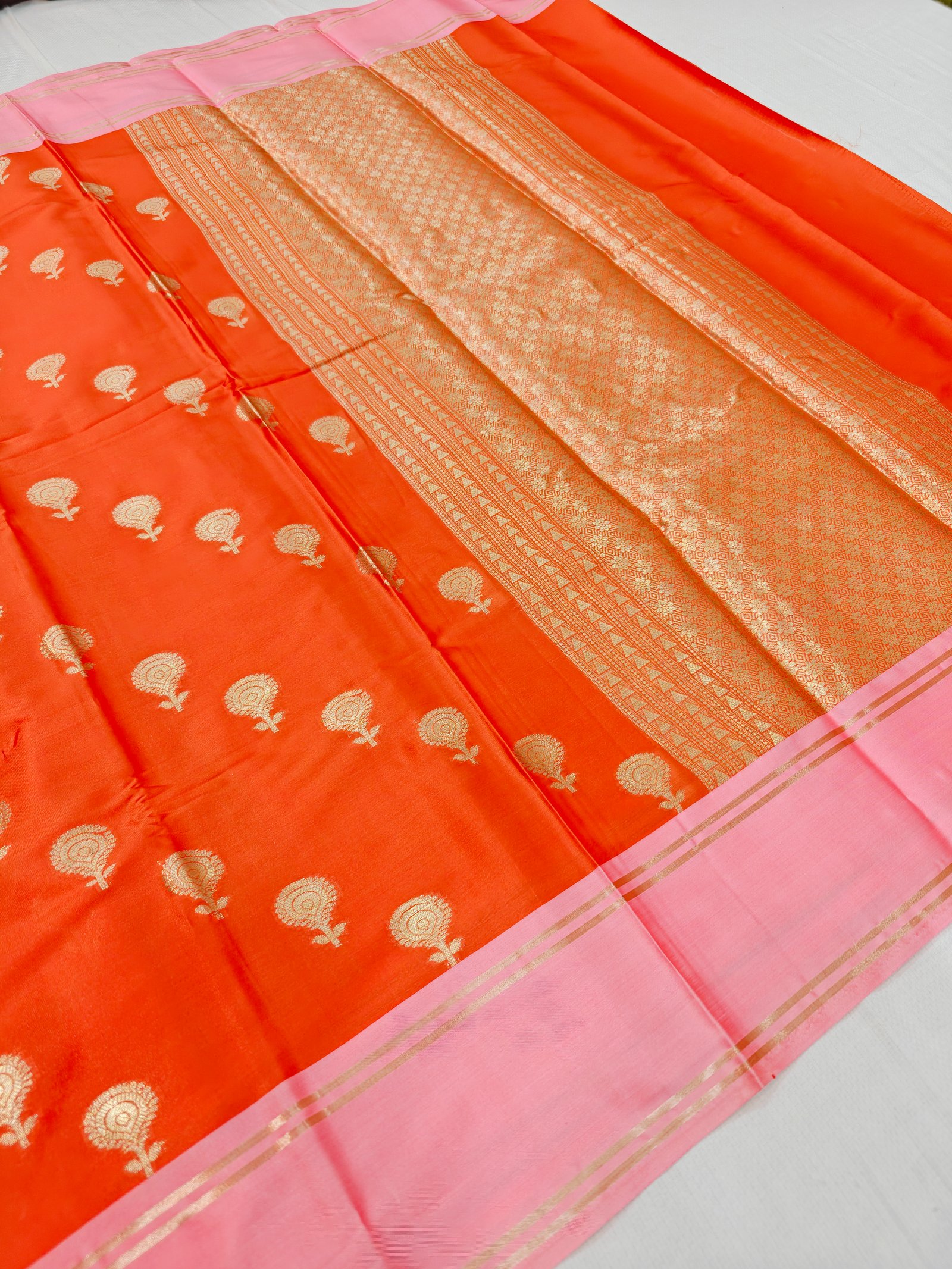 SATIN SILK KATAN PATTu