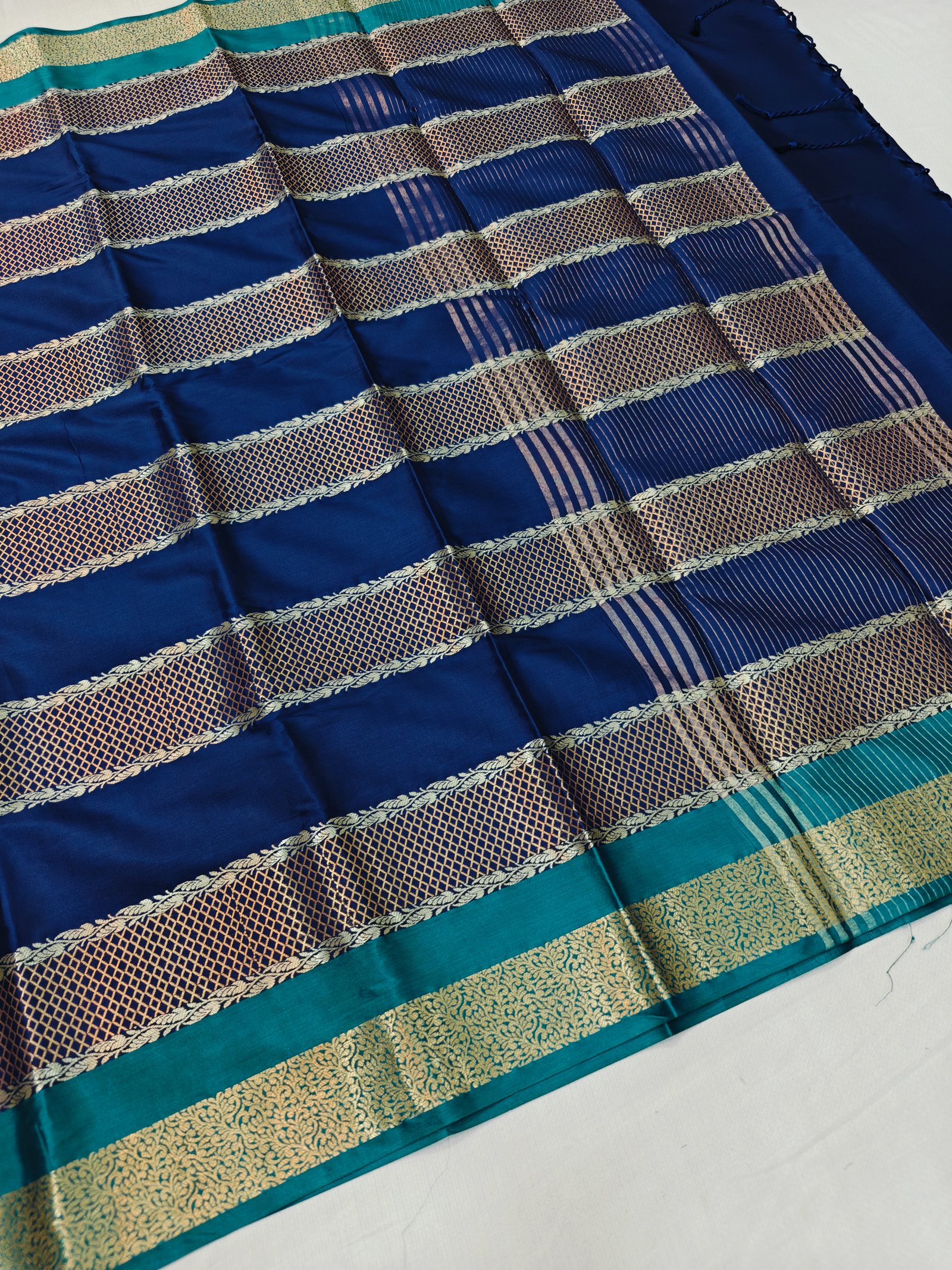 BANARASI SILK TISSUe