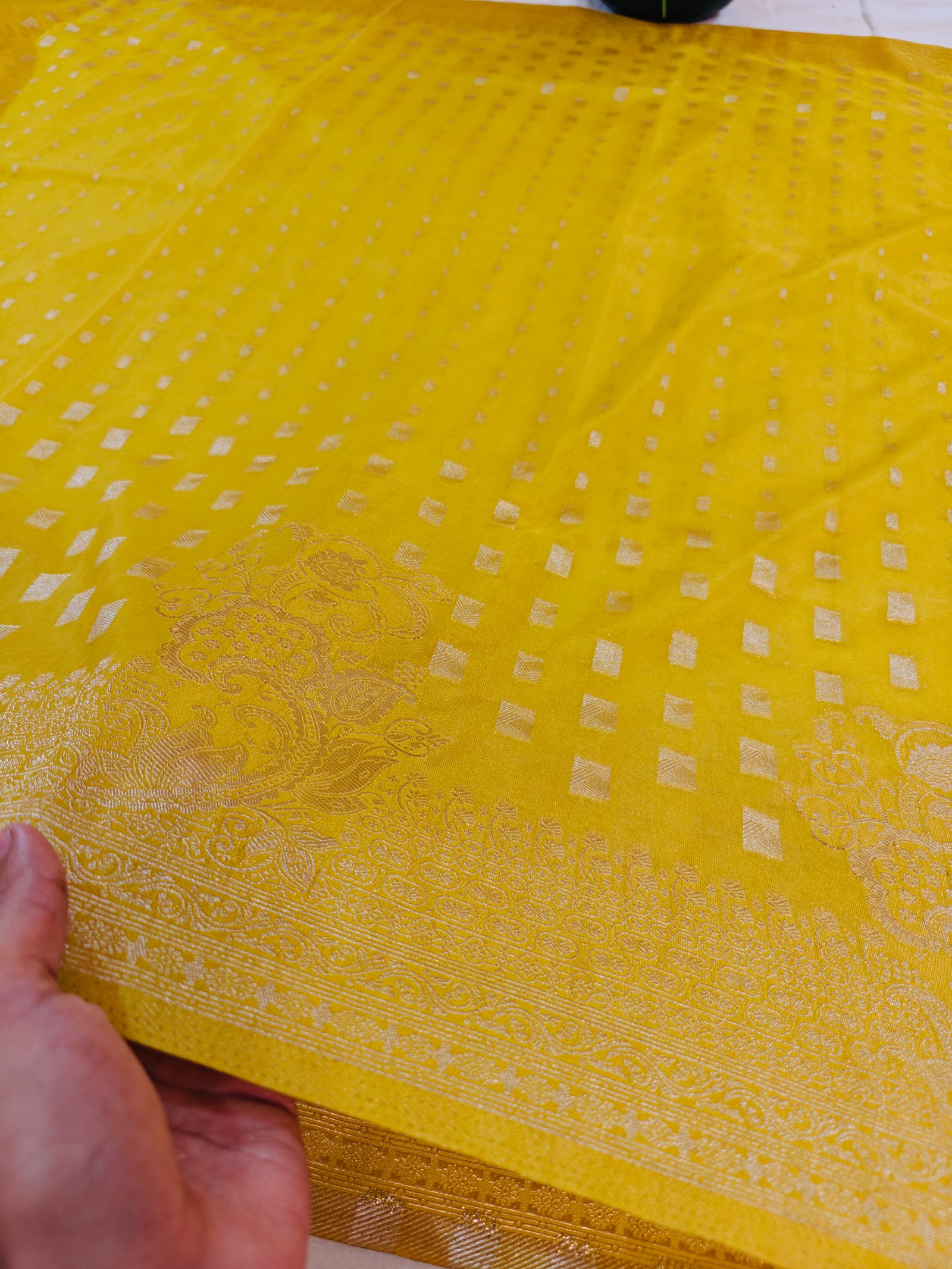 KHADDI GEORGETTE WITH ZARI MOTIFs