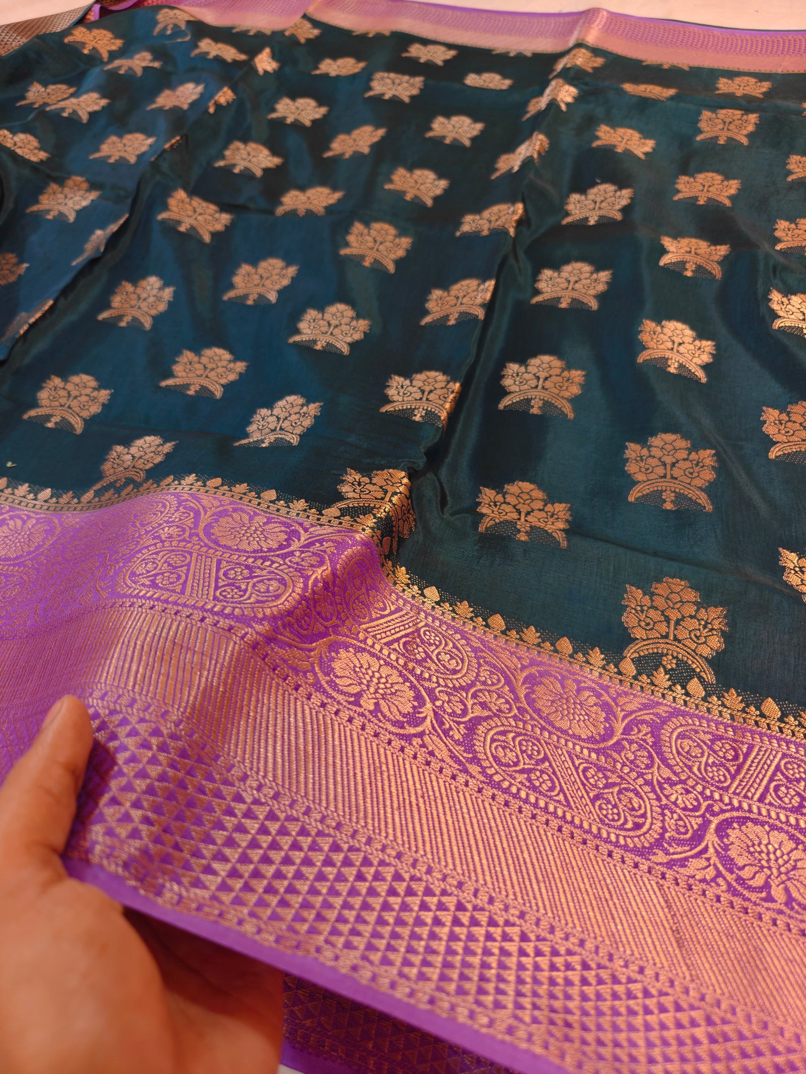 BANARASI RUSSIAN SILk