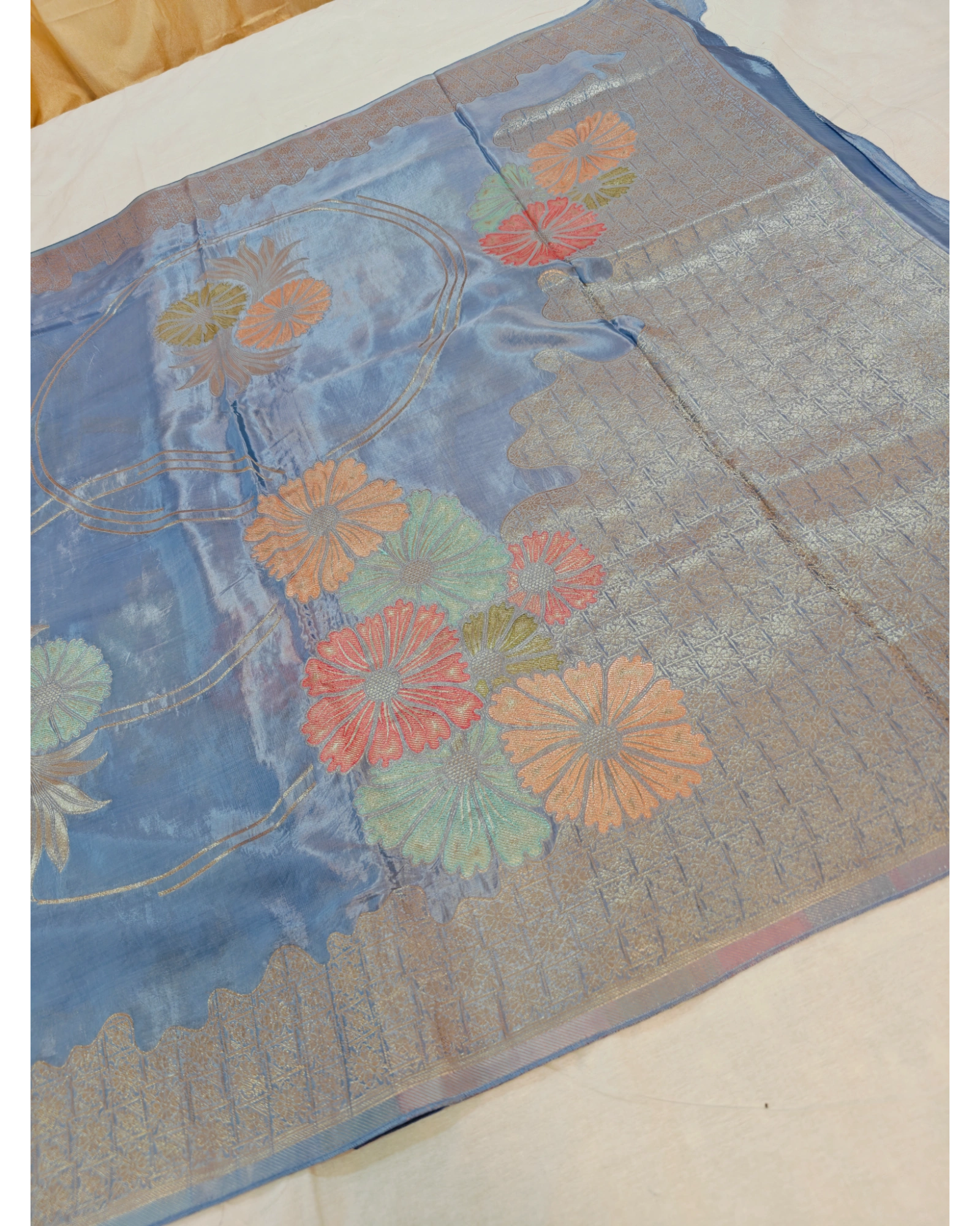 KOREAN  SILK WITH JAAL ALFi