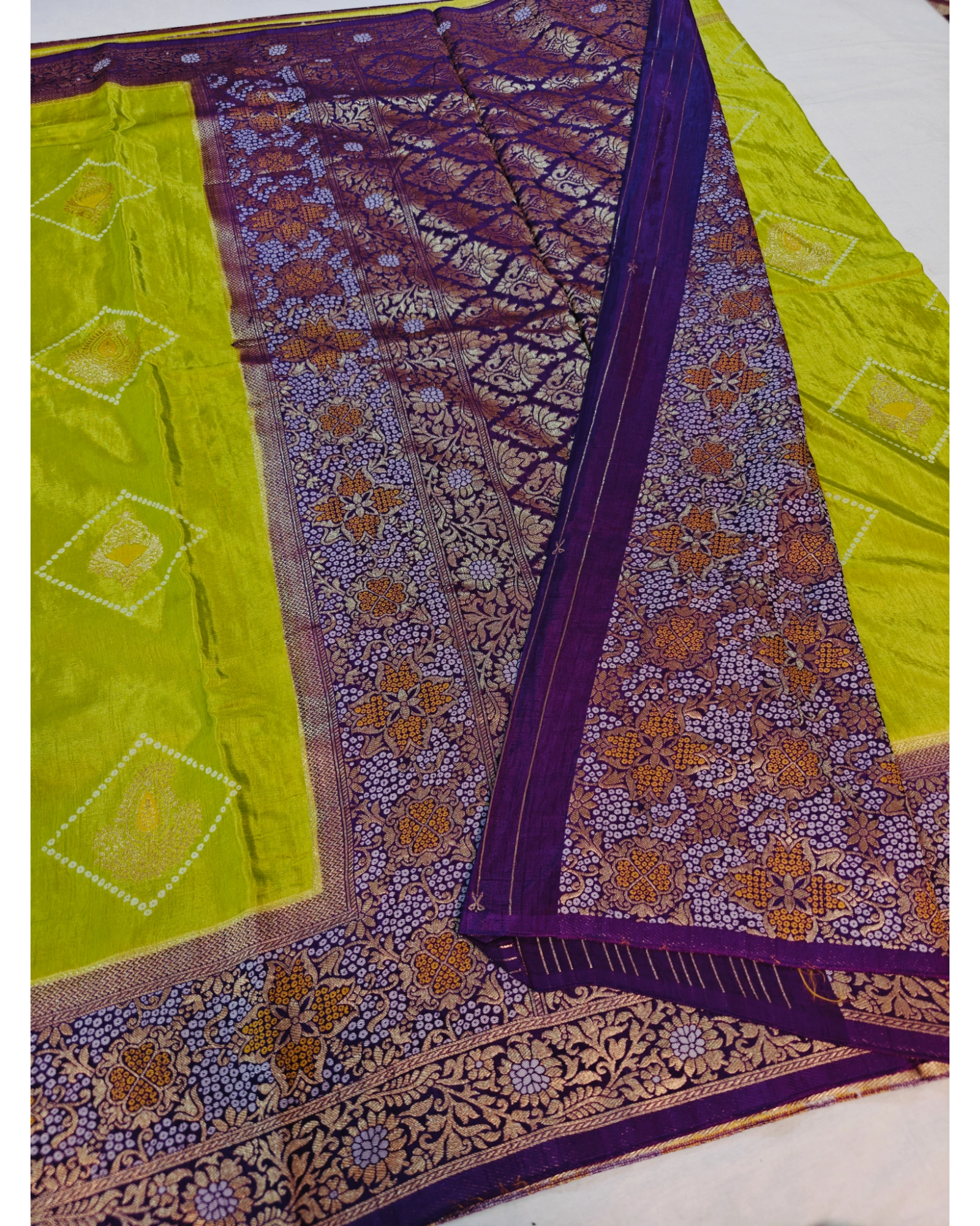 BANDHANI WITH ALFI BOOTa