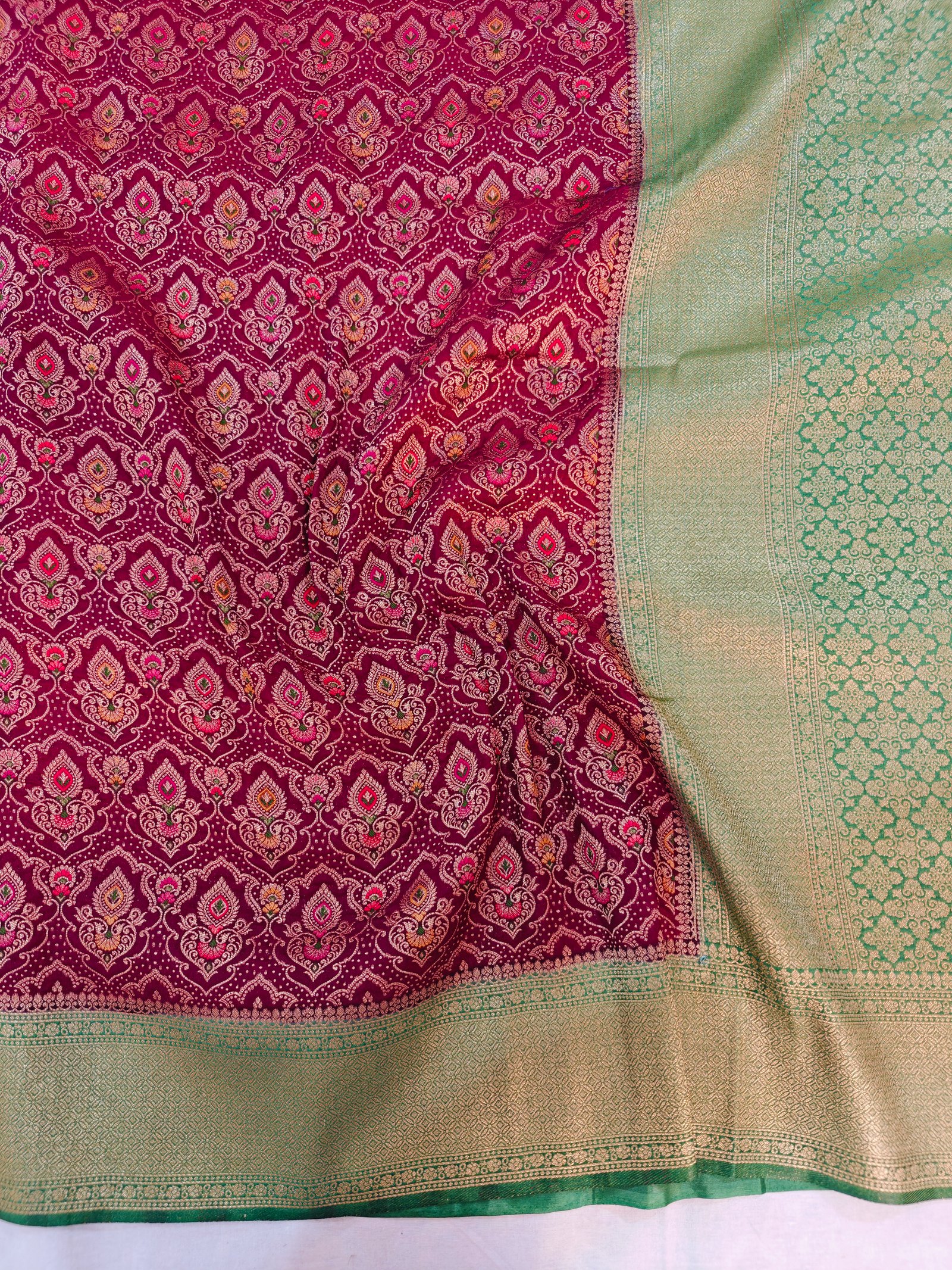 KHADDI GEORGETTE WITH PANCHRANG BOOTa