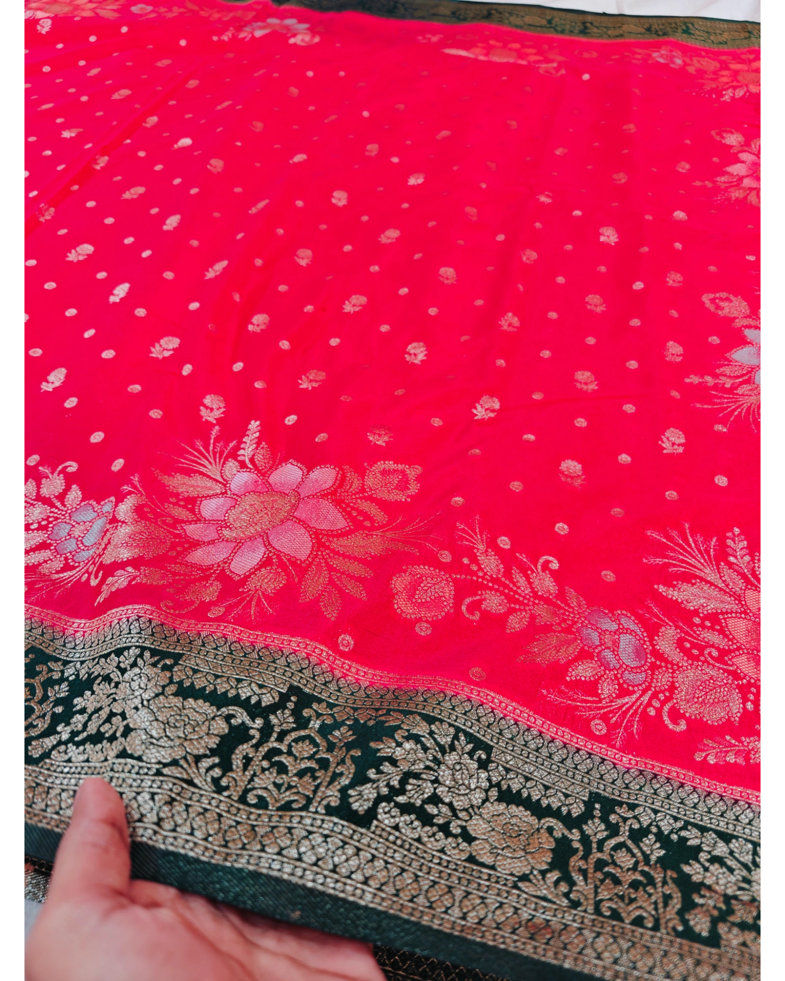 KHADDI GEORGETTE WITH PANCHRANG BOOTa