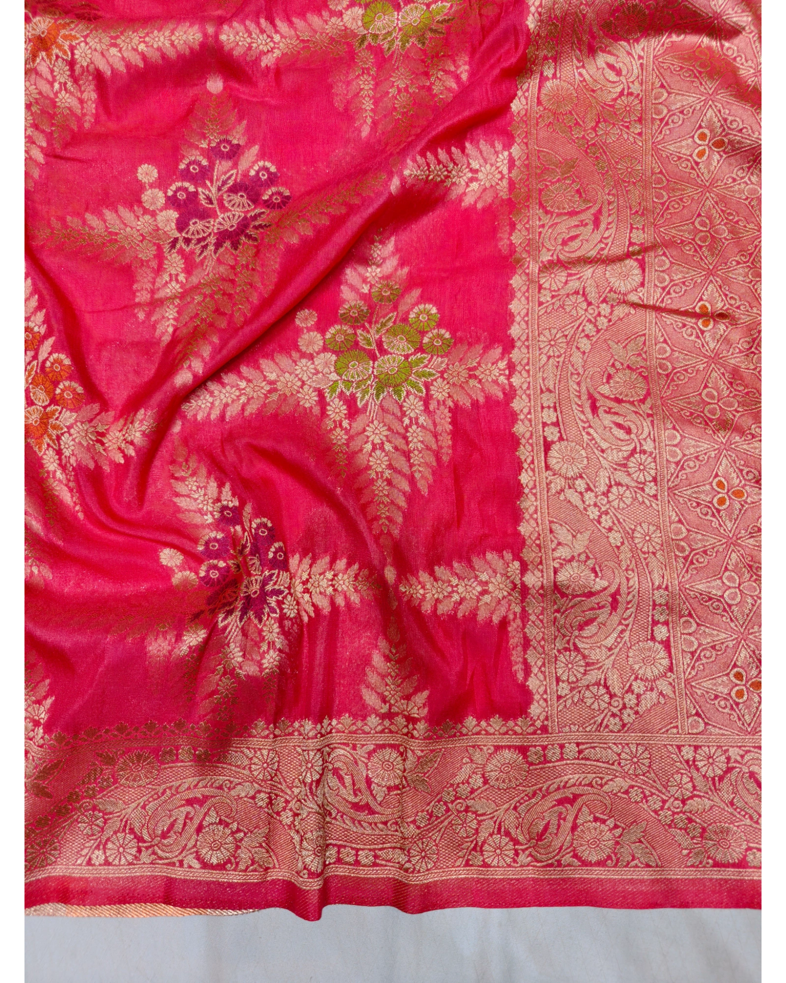 KHADDI GEORGETTE WITH PANCHRANG BOOTa